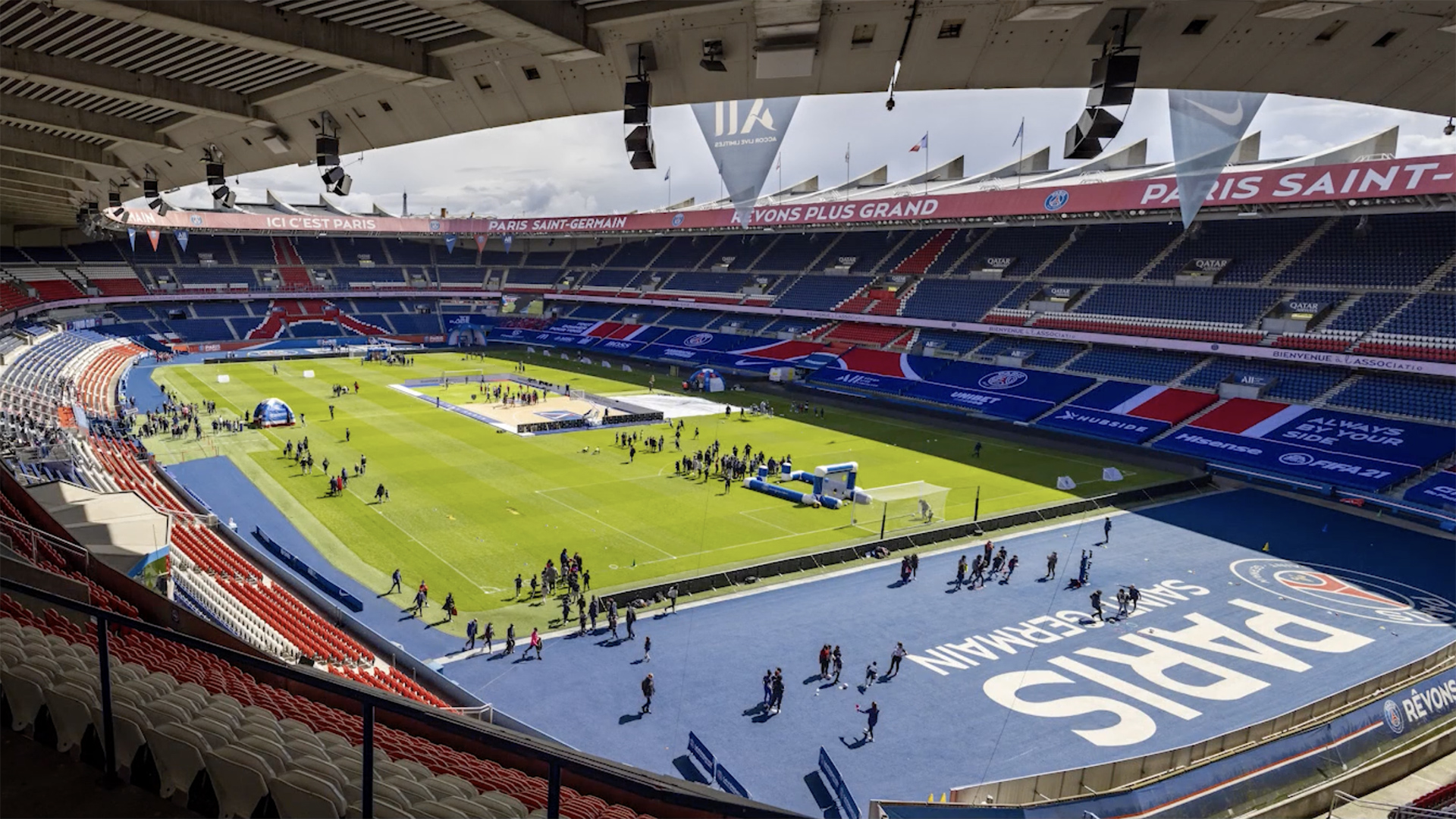 Parc des Princes - Paris - Timelapse